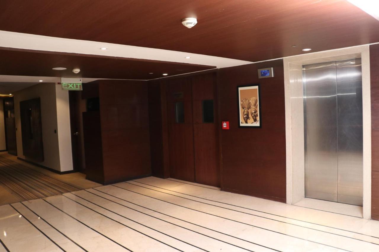 Holiday Inn Chandigarh Panchkula, An Ihg Hotel Екстер'єр фото The interior of the hotel