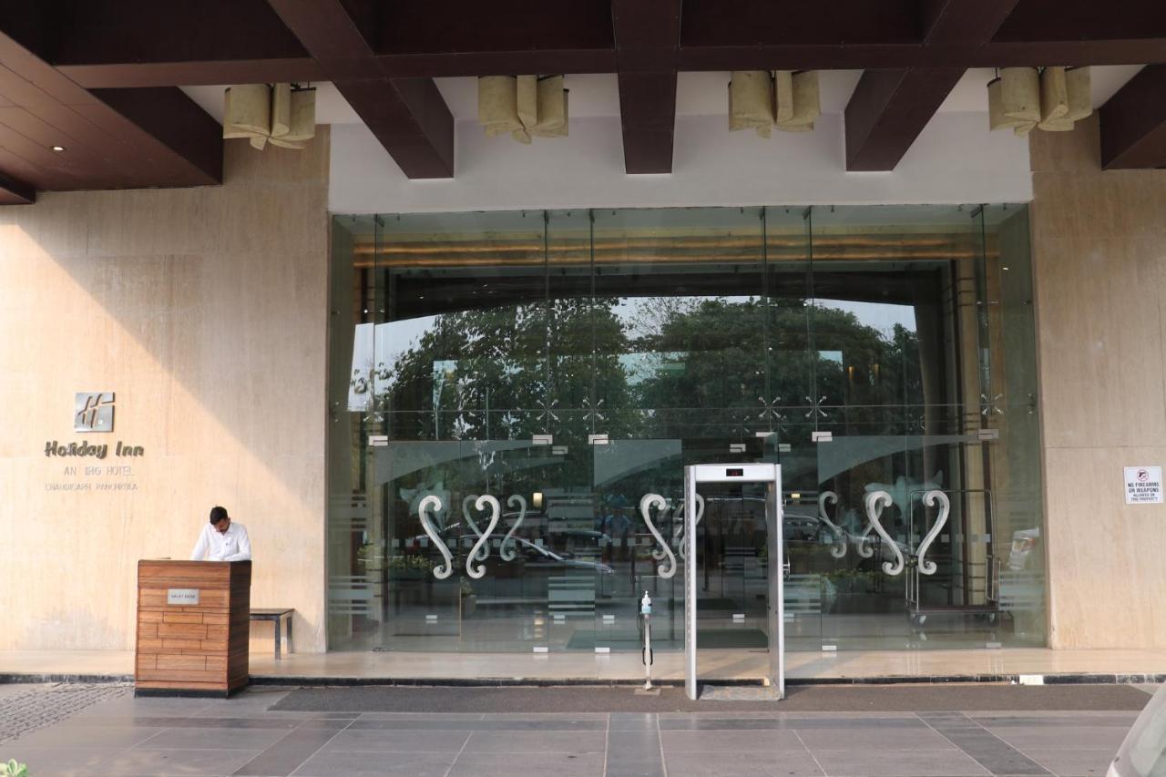 Holiday Inn Chandigarh Panchkula, An Ihg Hotel Екстер'єр фото The S Chandrasekhar Auditorium at the Indian Institute of Science