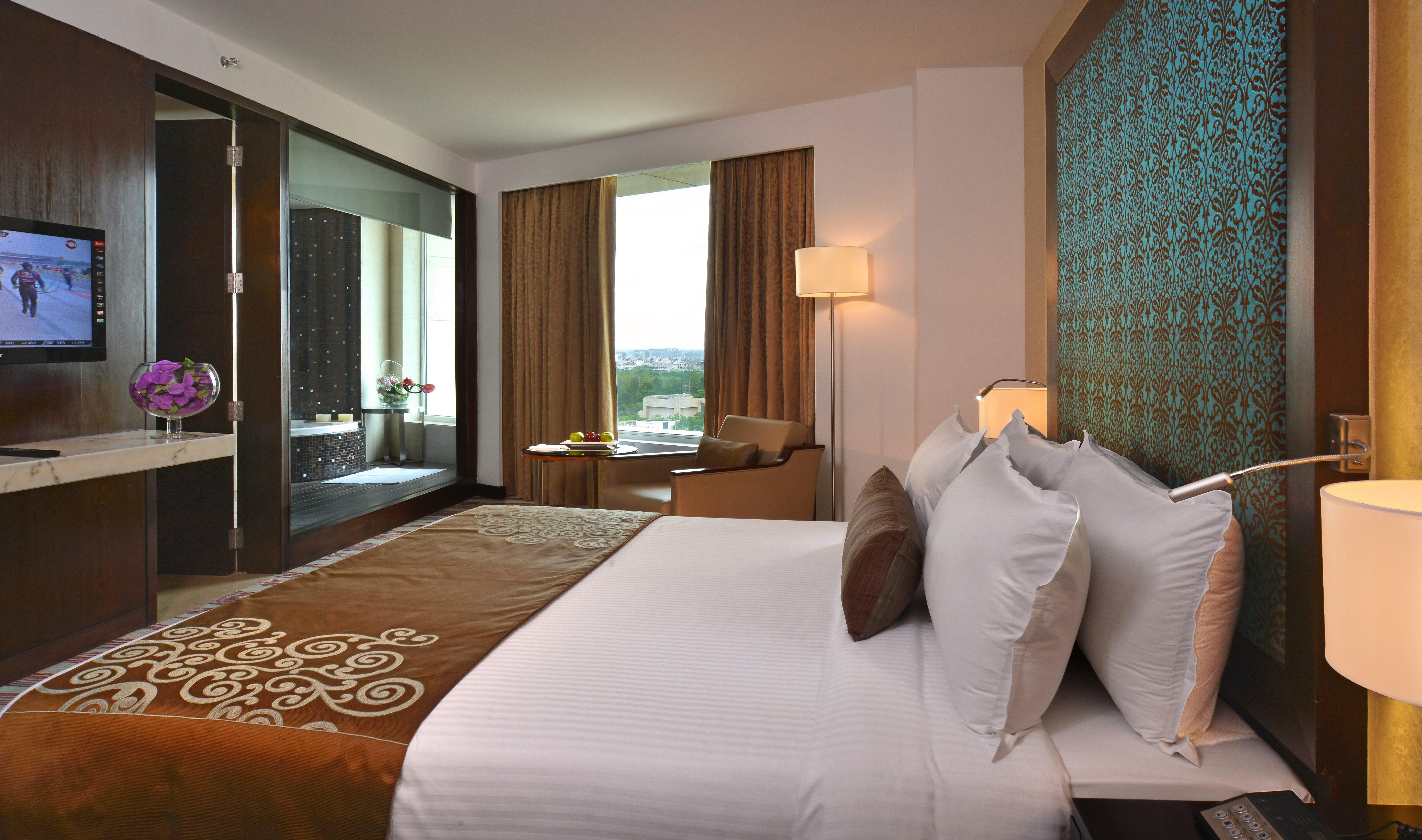 Holiday Inn Chandigarh Panchkula, An Ihg Hotel Екстер'єр фото A room at the Taj Bengal