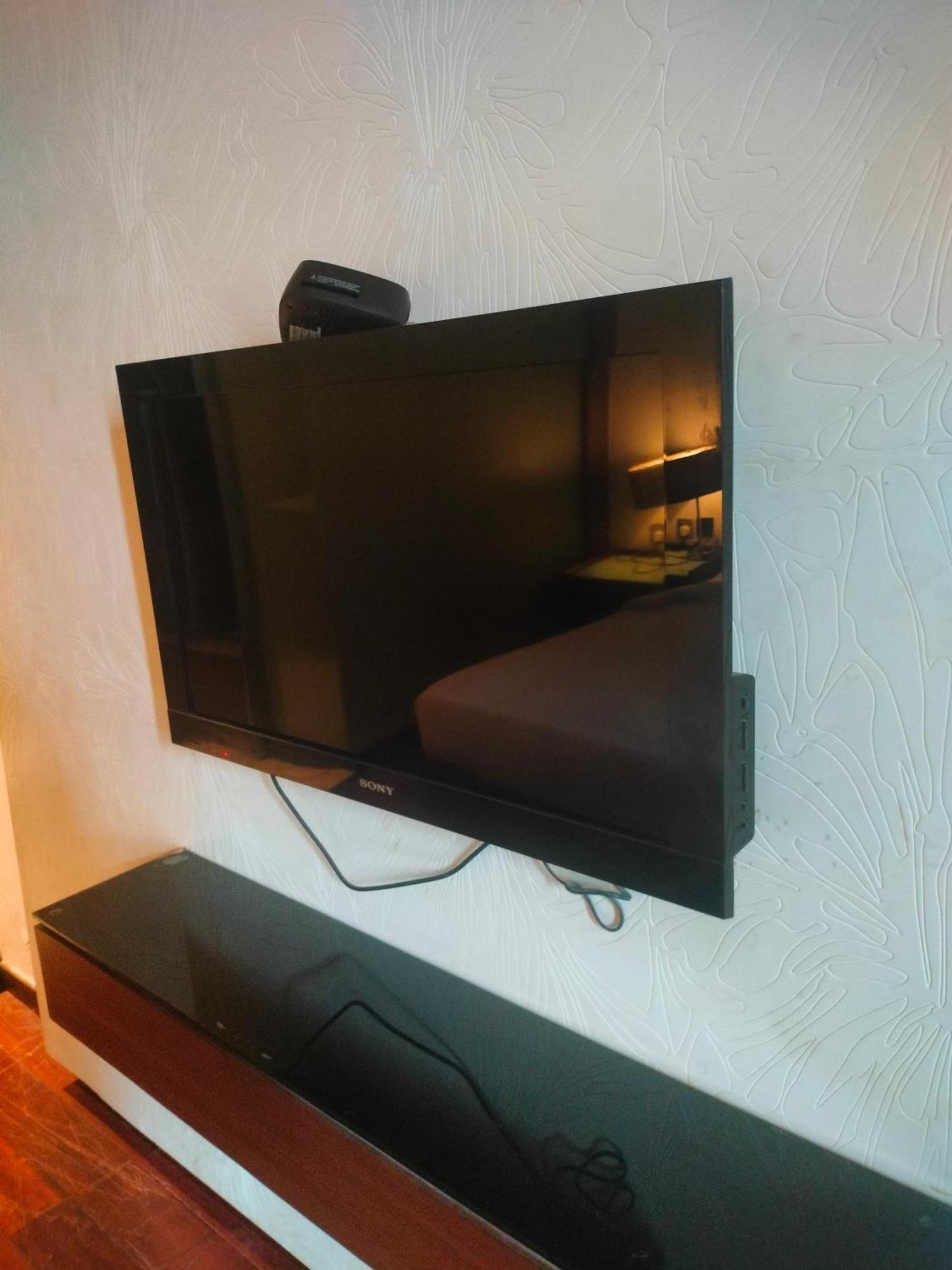 Holiday Inn Chandigarh Panchkula, An Ihg Hotel Екстер'єр фото A wall-mounted television