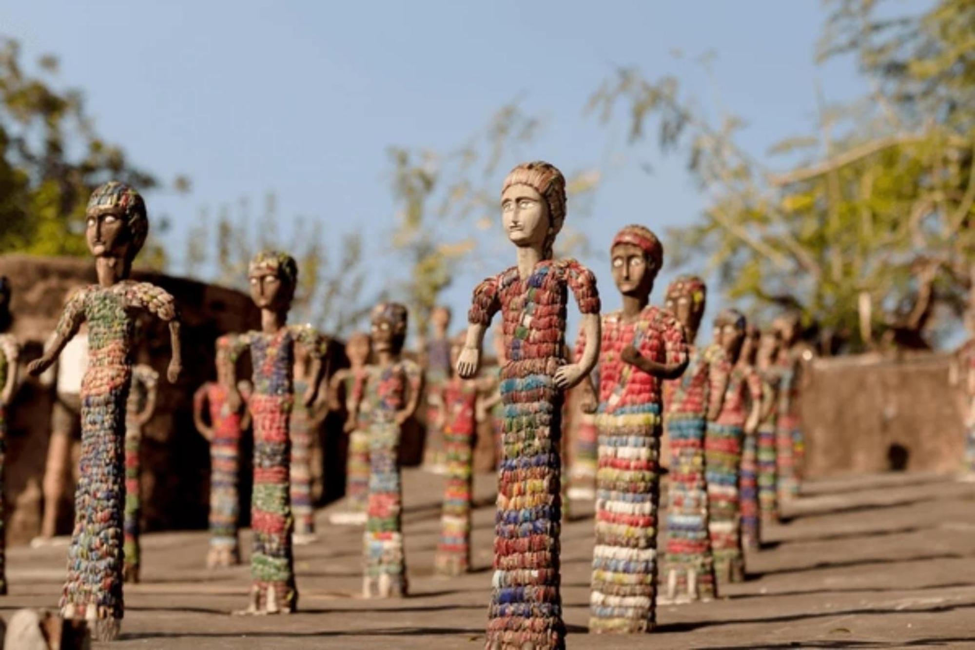 Holiday Inn Chandigarh Panchkula, An Ihg Hotel Екстер'єр фото The Children of the World